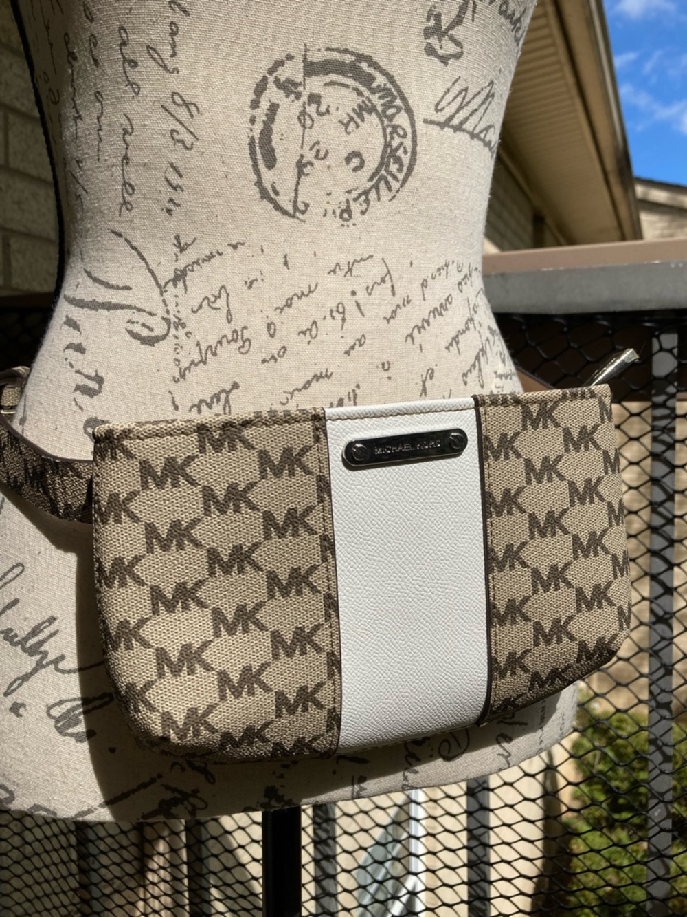 Michael Kors Signature Logo Print Belt Bag Brown Khaki Sporty White Stripe S/M - Picture 7 of 17